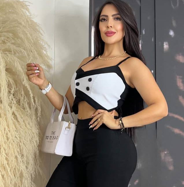 Conjunto elegante para mujer